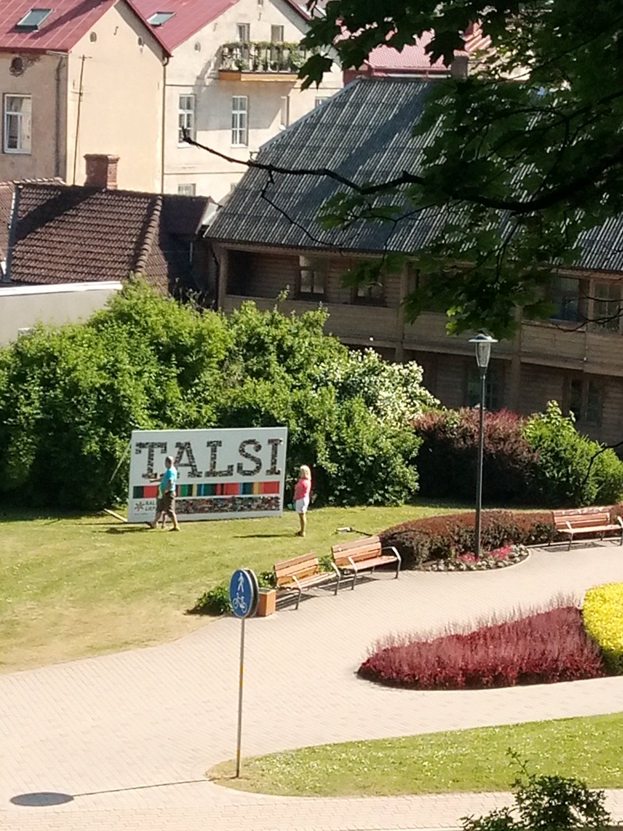 Migla 🇱🇻🧡🇭🇺 (@miglam8) on Twitter photo 