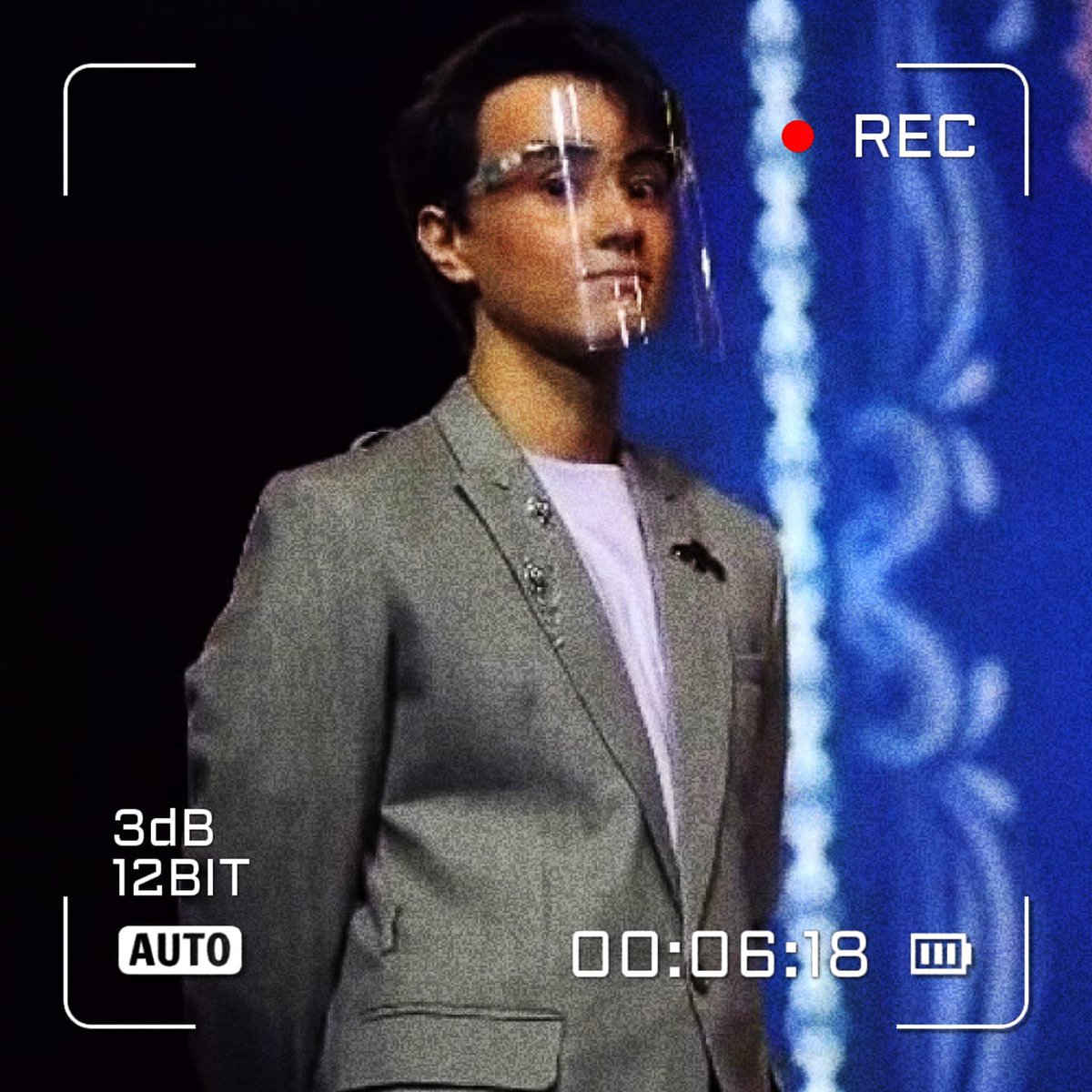 mwtrendsetter's tweet photo. Another highlight of the event is the recital of the Star Magic Credo by the artists, who will pledge to give their best in every performance. 

BLACKPenDay HOST EDWARD

#MayWard
@Barber_Edward_ @maymayentrata07 https://t.co/RKwoPRJTPF