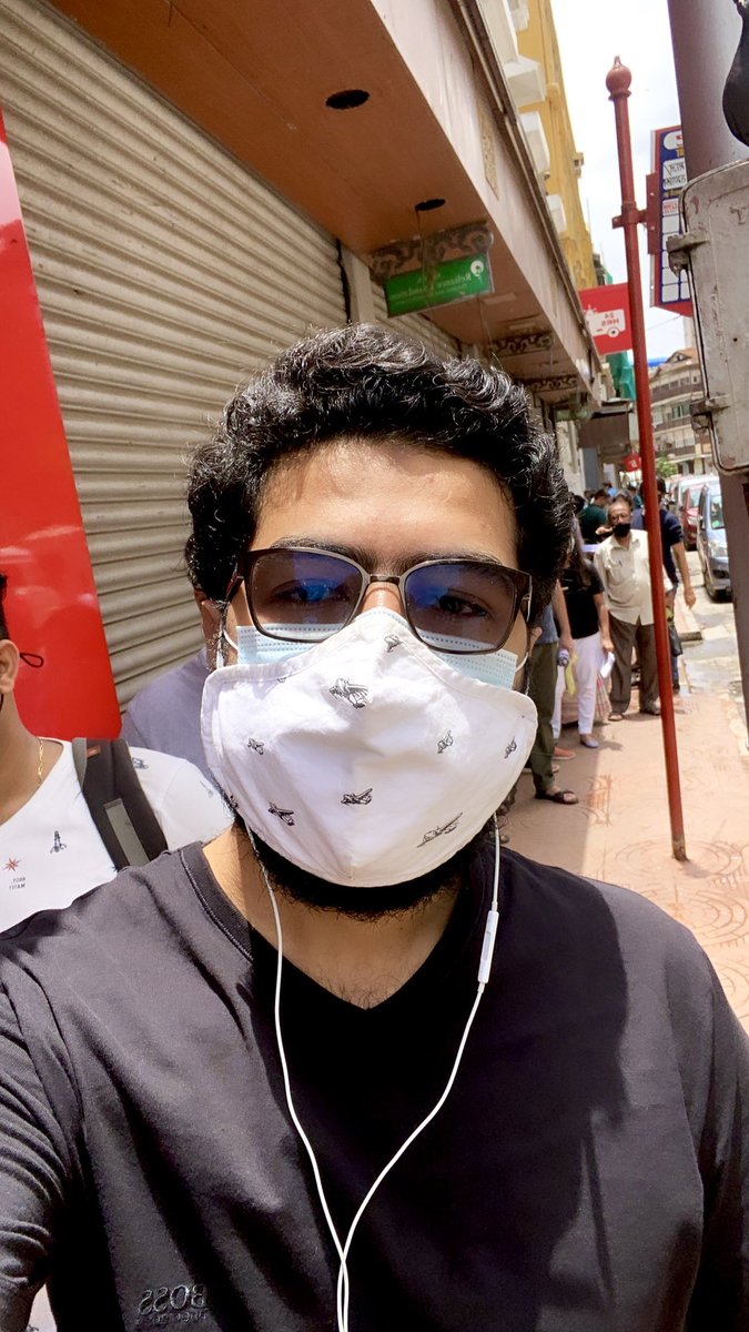 Takeoffwithguru's tweet photo. Getting #vaccinated today. Covishield it is. Managed to get a slot for the first dose after a long struggle.

Though there is a long line to get inside the centre. Thankfully at least it is windy today. https://t.co/TDQAfPffwF