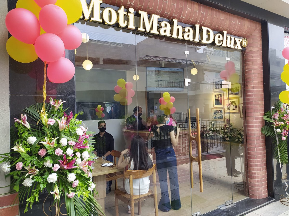 Reachprogroup's tweet photo. Happily serving now
Enjoy the delicious flavors near you at Moti Mahal Delux, one of the most awaited restaurant at 3 ROADS
#reachprogroup #reach3roads #3ROADS #Retail #restaurant #enjoyfood #taste #eatgood #motimahaldelux #weekends https://t.co/yM0GhHKJJx