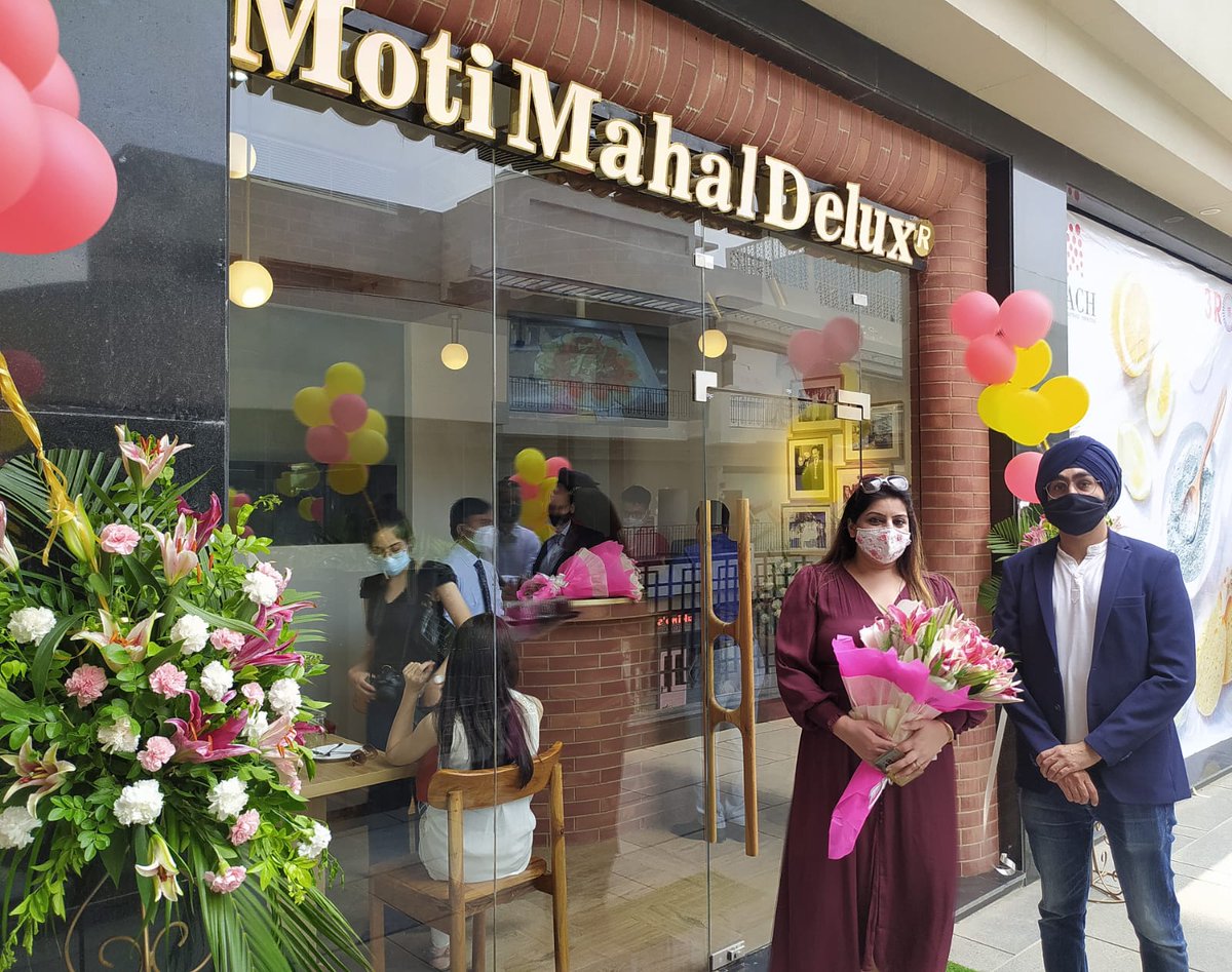 Reachprogroup's tweet photo. Happily serving now
Enjoy the delicious flavors near you at Moti Mahal Delux, one of the most awaited restaurant at 3 ROADS
#reachprogroup #reach3roads #3ROADS #Retail #restaurant #enjoyfood #taste #eatgood #motimahaldelux #weekends https://t.co/yM0GhHKJJx