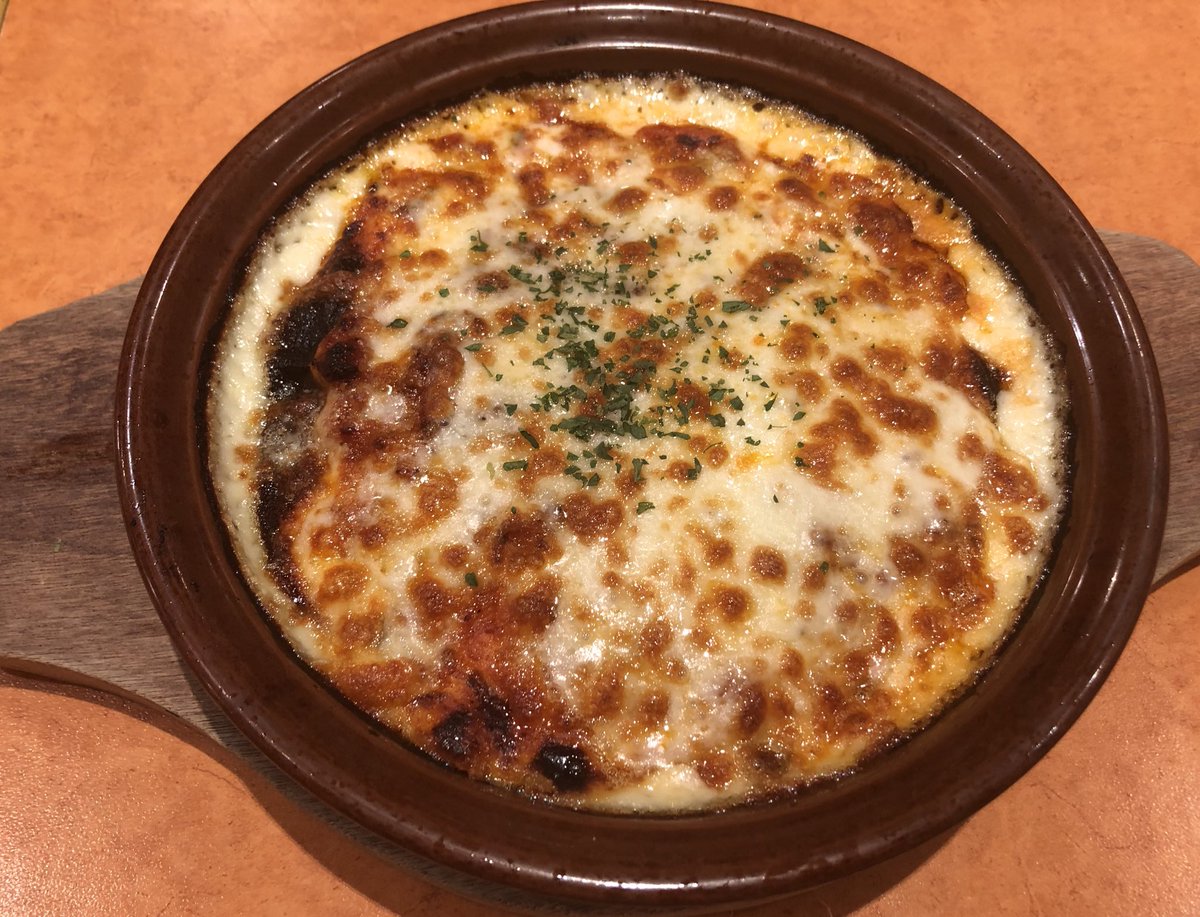 メニュー番号【DE15】 チーズたっぷりミラノ風ドリア 400円 722kcal