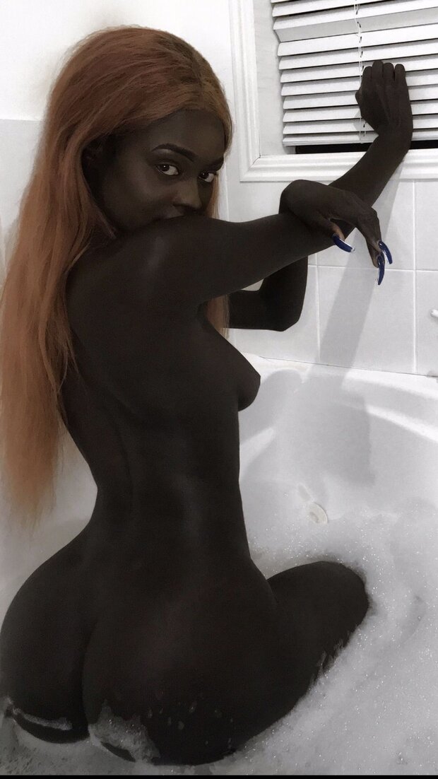 Your Dialy Black Beauty! More chocolate RT &amp; Follow <a href="/BlackBootyThick/">Black Booty</a>

#Black #BlackBooty #Booty #BigBooty #BigBlackBooty #BlackBootyGif #BlackGirlsRock #ThickBlackWomen #PABWAG #BigBlackWomen #ThickWomen #Twerk #BlackBootyGif #bLACKbEAUTY  #Nubian
