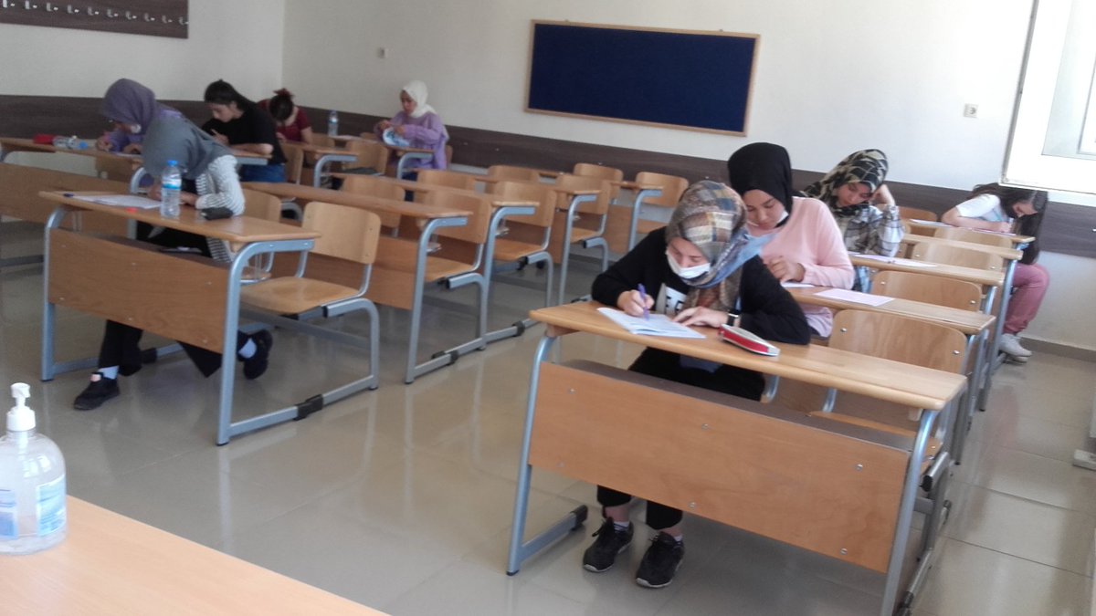 YKS 2021 kapsamında öğrencilerin farklı ortamlarda deneme sınavı çözerek streslerini yenmesi için bugün Göksun Yavuz Selim Ortaokulunda deneme sınavı yapıyoruz.
<a href="/goksunmem/">Göksun İlçe Millî Eğitim Müdürlüğü</a>

<a href="/serefyigit46/">Dr. Şeref Yiğit Akpınar</a>

<a href="/kmarasilmem/">Kahramanmaraş İl Millî Eğitim Müdürlüğü</a>

<a href="/cemalyilmaz28/">Cemal YILMAZ</a>

<a href="/meb_dinogretimi/">MEB Din Öğretimi Genel Müdürlüğü</a>

<a href="/yilmaznazif/">Nazif Yılmaz</a>

<a href="/tcmeb/">Millî Eğitim Bakanlığı</a>

<a href="/ziyaselcuk/">Ziya Selçuk</a>