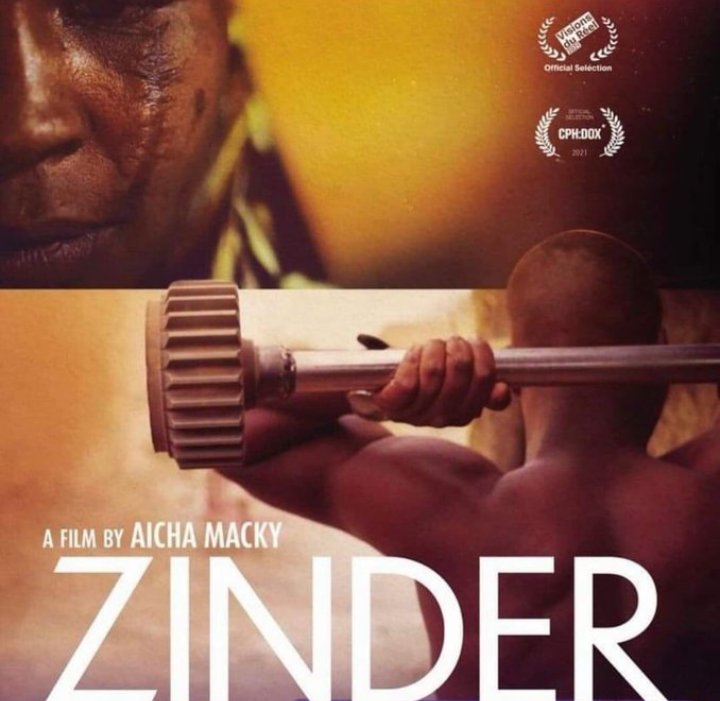 J'ai eu le plaisir de suivre <a href="/ZinderFilm/">Zinder, the film</a> de @CatalayaMacky. Il est le cri d'une jeunesse non instruite et désœuvrée qui se bat pour s'en sortir. Il n'y a pas meilleur plaidoyer en faveur de l'éducation et la prise en compte des problèmes des jeunes que ce film.
Une réussite. 👏👏