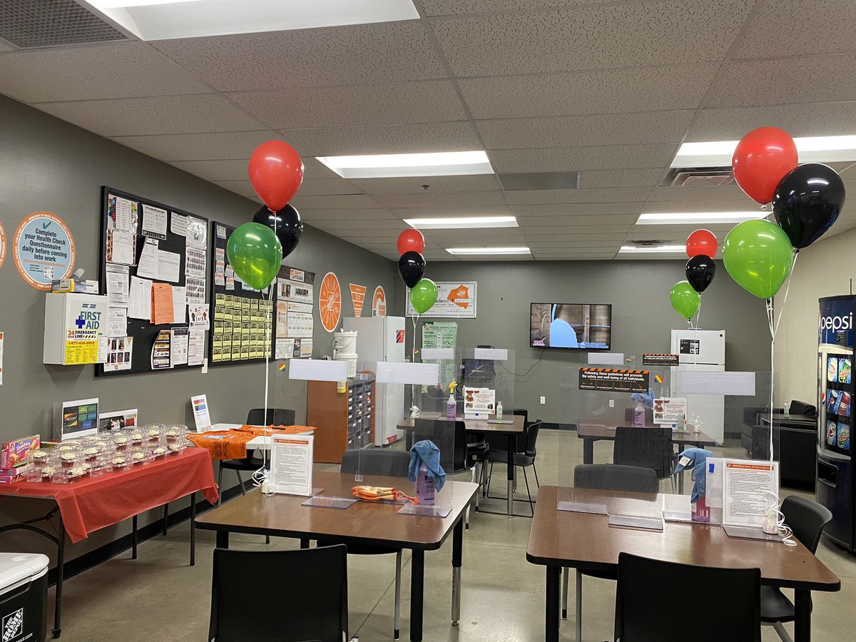 Michelle Lyons tweet media