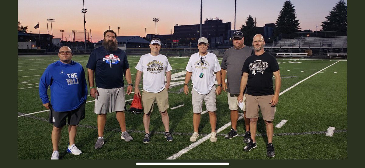 FISTFootball's tweet photo. Excited to watch @CoachMelvin49, from @CHSFootball100, coach in the @ilshrinegame tonight! Coach was selected to coach and learn from the winningest coach in IL High School Football! 

Congrats to all of the players selected to the all-star game! 

@AthleticsRocket @Central301 https://t.co/jzyrrrkBFG