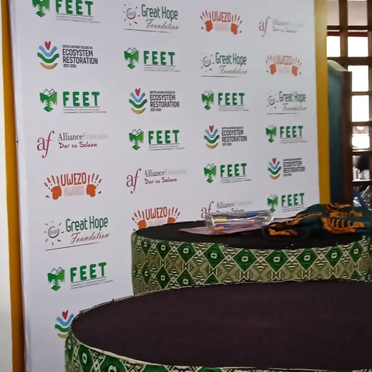 NorahGordon15's tweet photo. #uwezoapp #uwezoaward #GreatHopefoundation.....tujifunzeee kufunzaa wengine.. https://t.co/2TcoMsex08