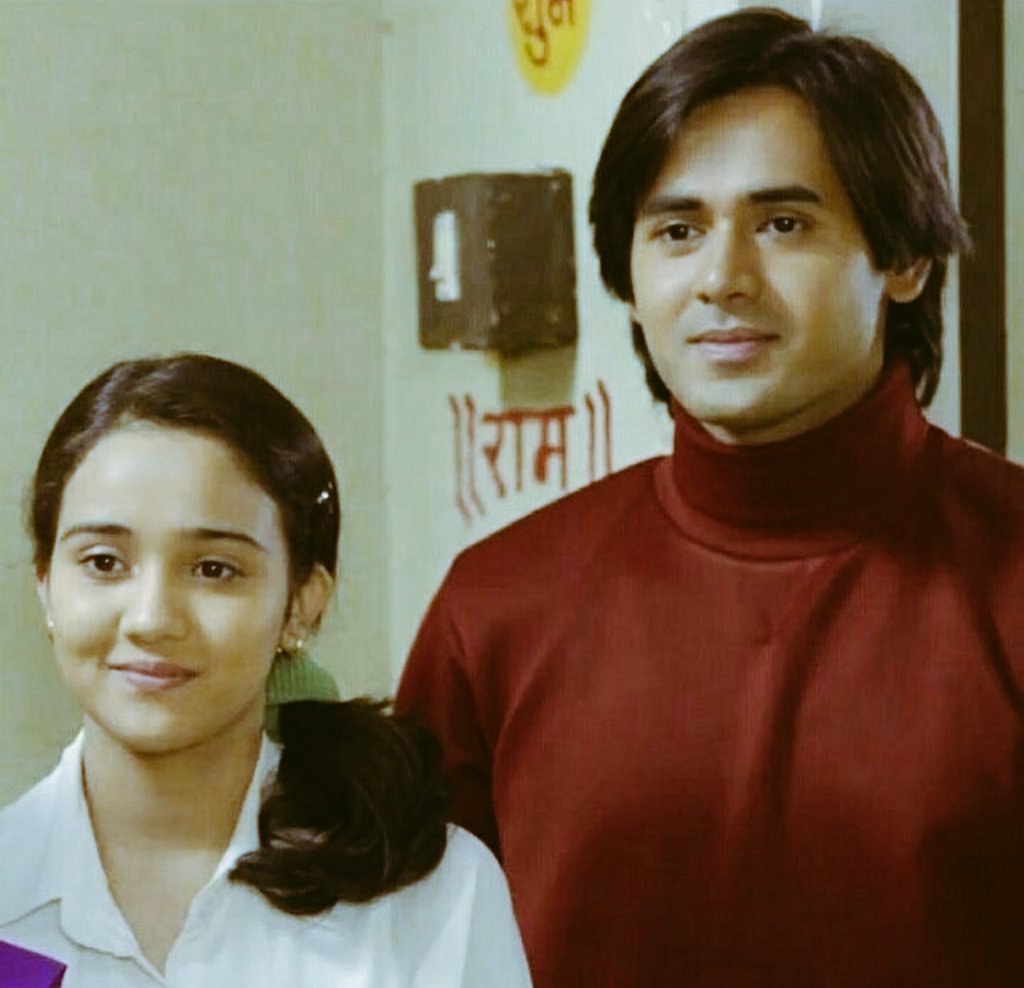 ShamaKh40889519's tweet photo. We Want AshDeep Jodi Back Onscreen
Please Bring Back @Ashisinghh With @irandeeprai in Your Upcoming Serial @sumeethmittal @ShashiSumeet @prashrathi
#FansDemandAshDeepWithSSP https://t.co/m8JRsXsqS7