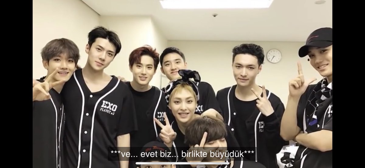 exocomebackthe1's tweet photo. Lay’e gelen Exo ile ilişkin nasıl sorusu ve Lay’in kalp eriten cevabı 🥺🥺🥺 https://t.co/YUTXvoDszP