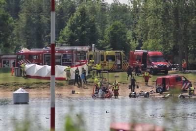 Politie: drenkeling recreatieplas Zoelen overleden in ziekenhuis..