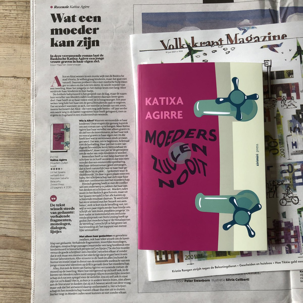 Maarten Steenmeijer over MOEDERS ZULLEN NOOIT van @katixagirre Vandaag in <a href="/volkskrant/">de Volkskrant</a> ****

#katixaagirre #moederszullennooit #marioleinsabartebelacortu #recensie #maartensteenmeijer #lasmadresno #amekezdute #zirimiripress #leestips #accultura #spainfrankfurt2022 #caminofrankfurt