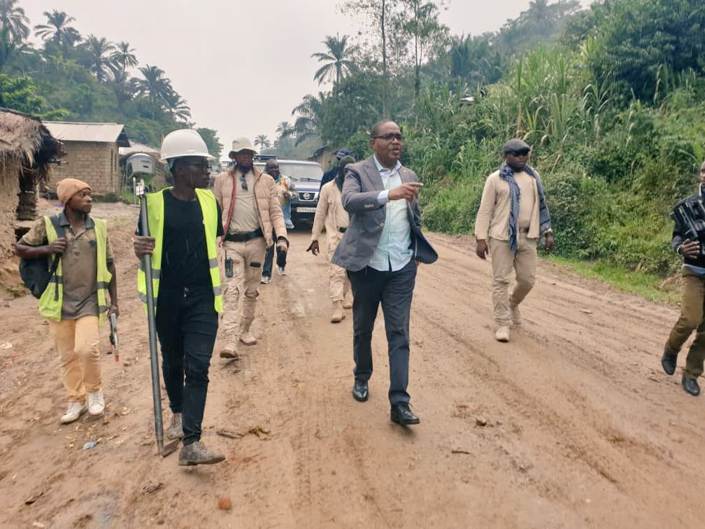 Theo KASI tweet media