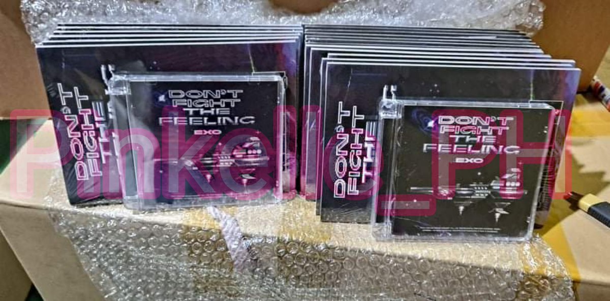pinkelle_ph's tweet photo. #PinkelleUpdates
Arrived at our KR address😊
~EXO Don't Fight the Feeling albums
~BTS DICON Members (Batch 2) https://t.co/9MNR1ChWds