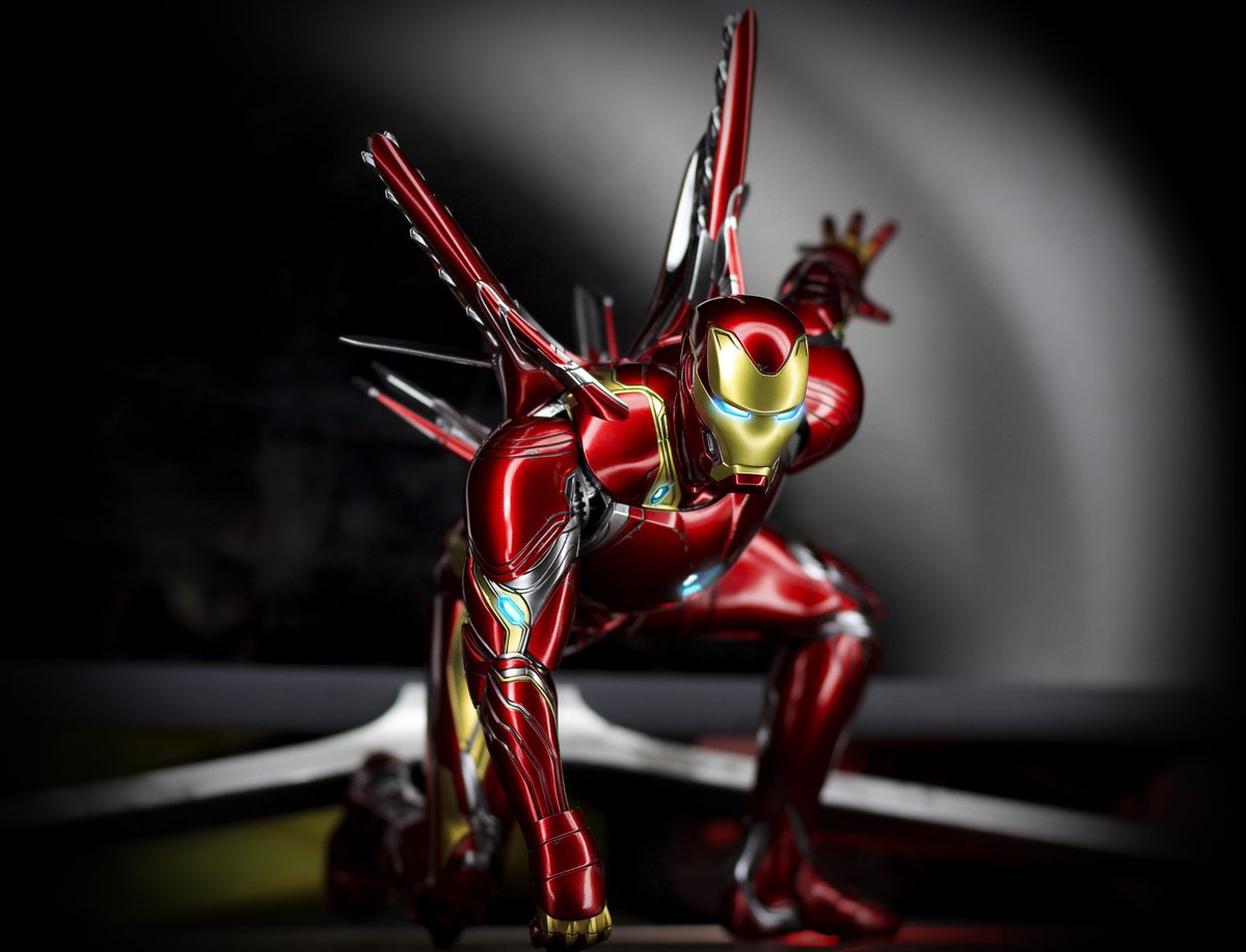 fajarjay23's tweet photo. Hot Toys Iron Man Mark 50
#marvel
#ironman
#toysapiens
#toystagram
#toycollector
#yessideshow
#onesixthscale
#hottoysironman
#hottoyscollector
#hottoyscollectibles
#sideshowcollectibles
#onesixthphotography
#マーベル
#ホットトイズ
#アイアンマン
#トニースターク
#トイサピエンス https://t.co/5gcNd3VEzS