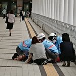 ワクチン接種後、意識失い倒れる!人によっては安全ではない？