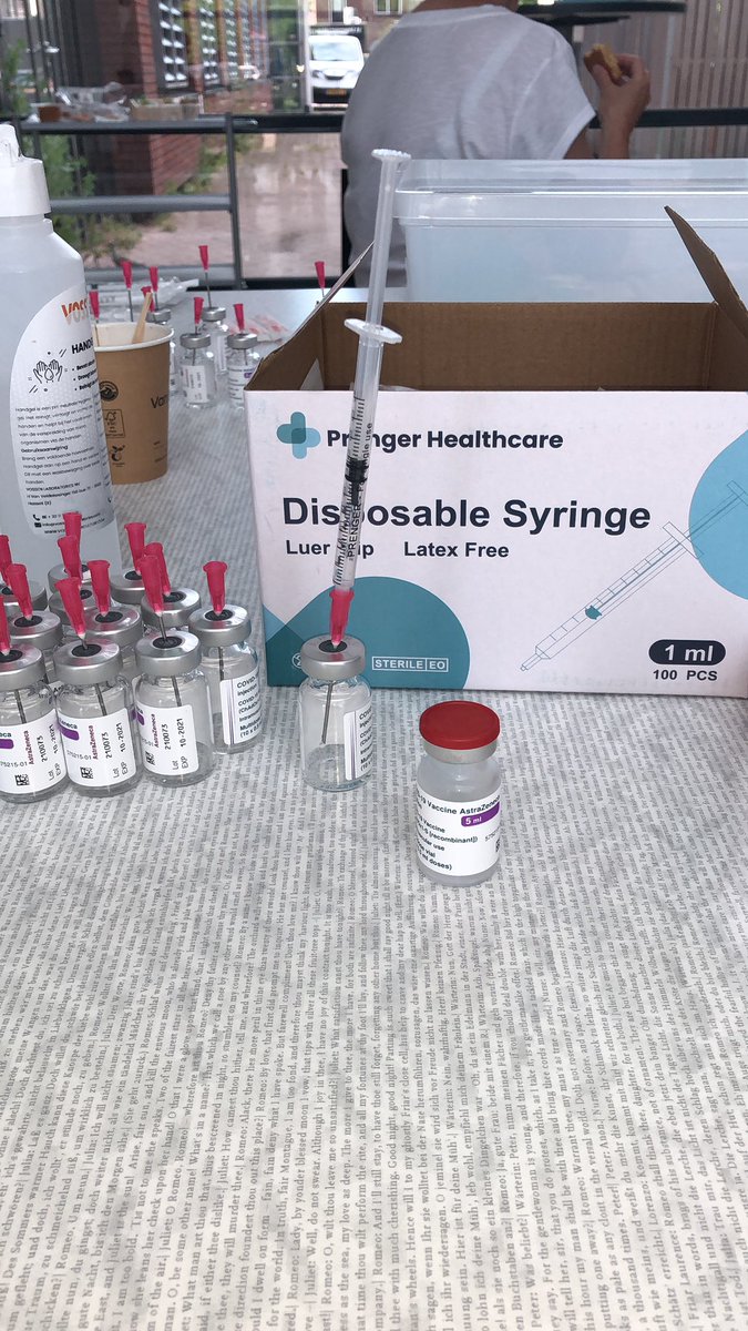jan201's tweet photo. Vaccinatieronde twee. https://t.co/FMlf3k8RTT