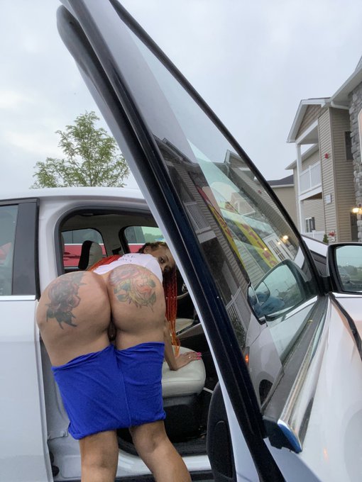 Help me get the keys under my seat https://t.co/ncRJNPNjpJ