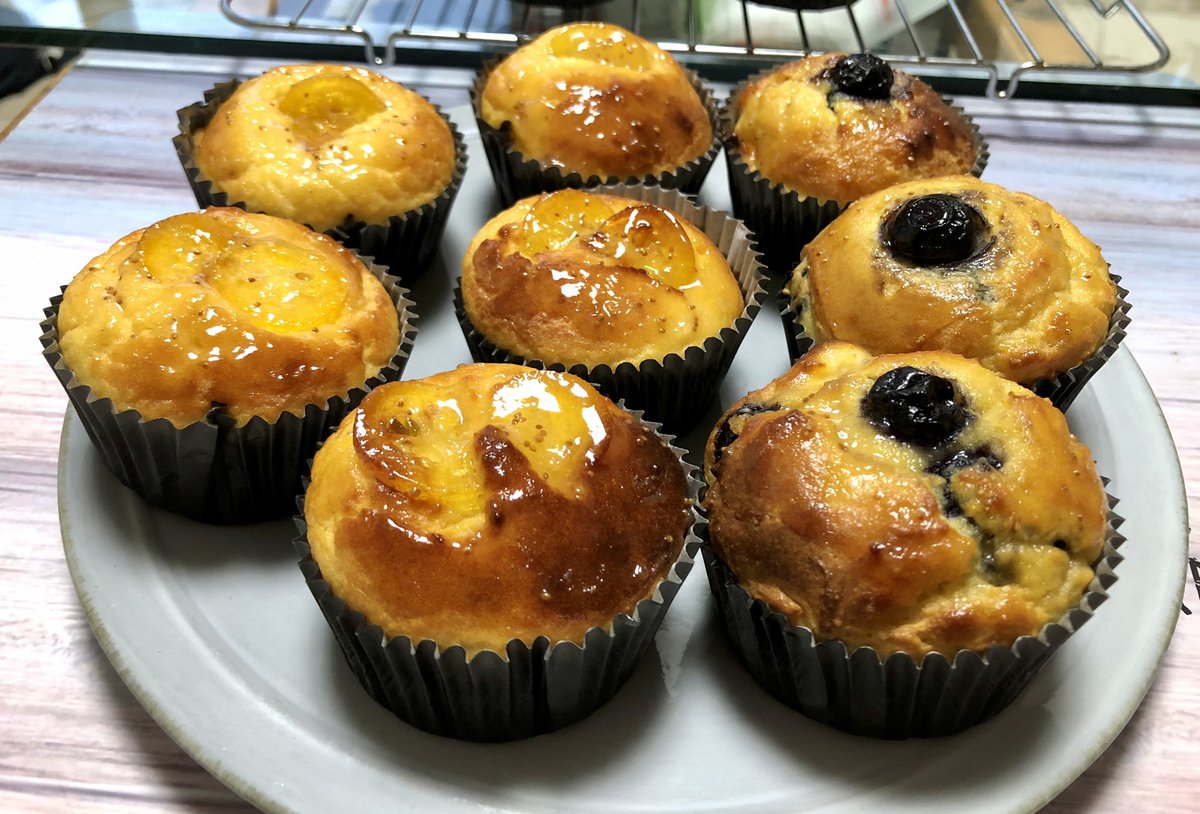 ট ইট র Rio Kane 今週は大豆粉とアーモンドプードルで作るマフィンが出来ました 金柑タイプと定番の ブルーベリーチーズ なかなか良いかも マフィン 大豆粉 アーモンドプードル ブルーベリー チーズ 金柑