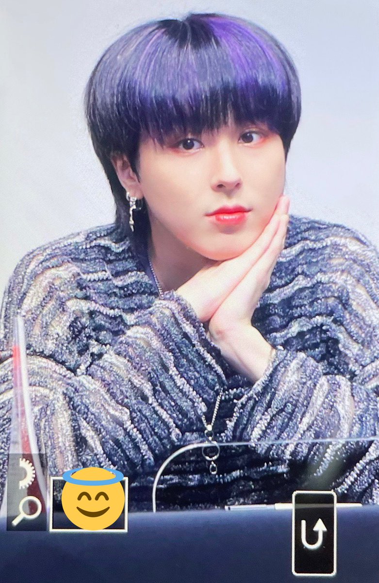 210619 뮤직코리아 팬사인회 프리뷰

진짜 천산가…? 

 #원위 #ONEWE #키아 #CyA #기욱