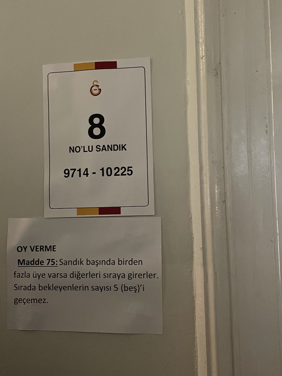 aslangibi_gs's tweet photo. Başkan Adayımız Yiğit Şardan 8 No’lu sandıkta oyunu kullandı. 

#AslanGibi #YiğitŞardan https://t.co/Th4J1cxgAS