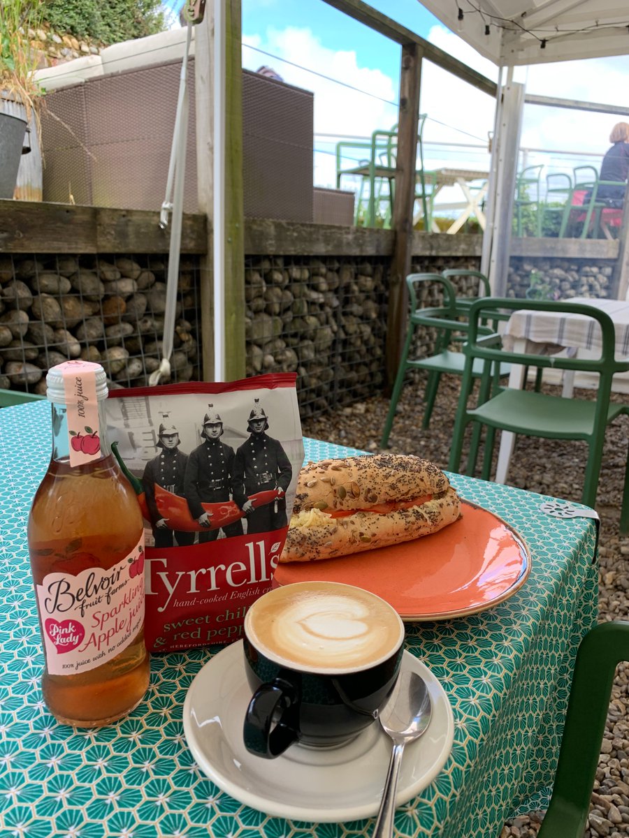 Artemis Coffee Shop tweet media