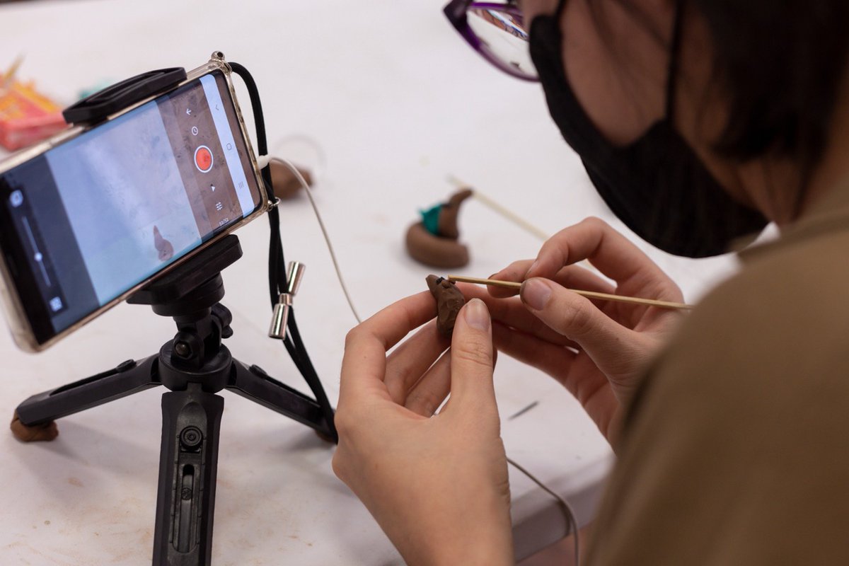 mojodecana's tweet photo. Resumen fotográfico del taller de #StopMotion con perspectiva de género, ayer en la Casa de la @planneocordoba con @lulagomezfem

Última actividad de #EmpoderaMentes con todas las plazas agotadas.

#𝗘𝗺𝗽𝗼𝗱𝗲𝗿𝗮𝗠𝗲𝗻𝘁𝗲s #𝗣𝗿𝗼𝘆𝗲𝗰𝘁𝗼𝗚𝗮𝘁𝗮

Organiza @planneocordoba https://t.co/W4copGZkJz