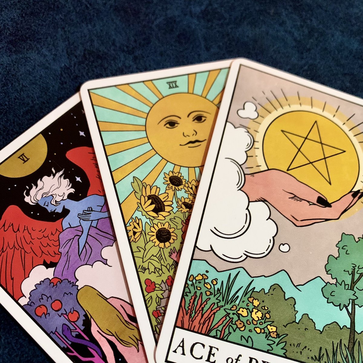 byCeline1's tweet image. โปรเปิดร้านนนนน🔮✨ 

(ฟอล+รี) ฟรี 1 คำถาม! ฟอลรีแล้วแคปส่งมาใน DM ได้เลยจ้า❤️ 

📌หมดเขต: 20:00 น. 20/06/64

#ดูดวง #ดูดวงฟรี #รับดูดวง #ดูดวงไพ่ทาโรต์