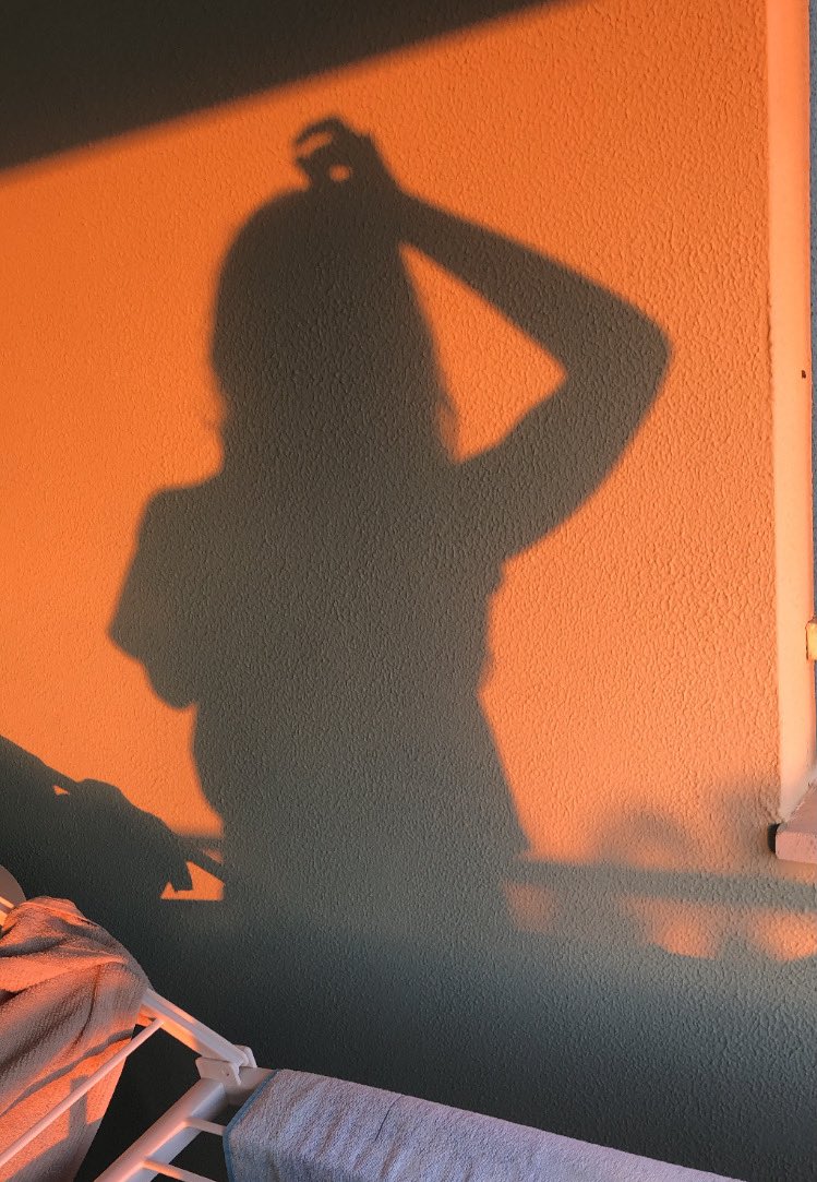 ciliegire's tweet photo. moodboard summer in puglia 🧡💙 https://t.co/62603yGExH