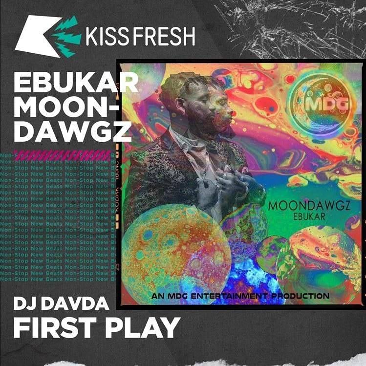 x_no_yes's tweet photo. MoonDawg are having their debut single played on Kiss Fm between 19:00-21:00 (BST)🔥 
Future of the music business #blockchainrecordlabel 

@MoonDawgCrypto https://t.co/UCOomydPo1