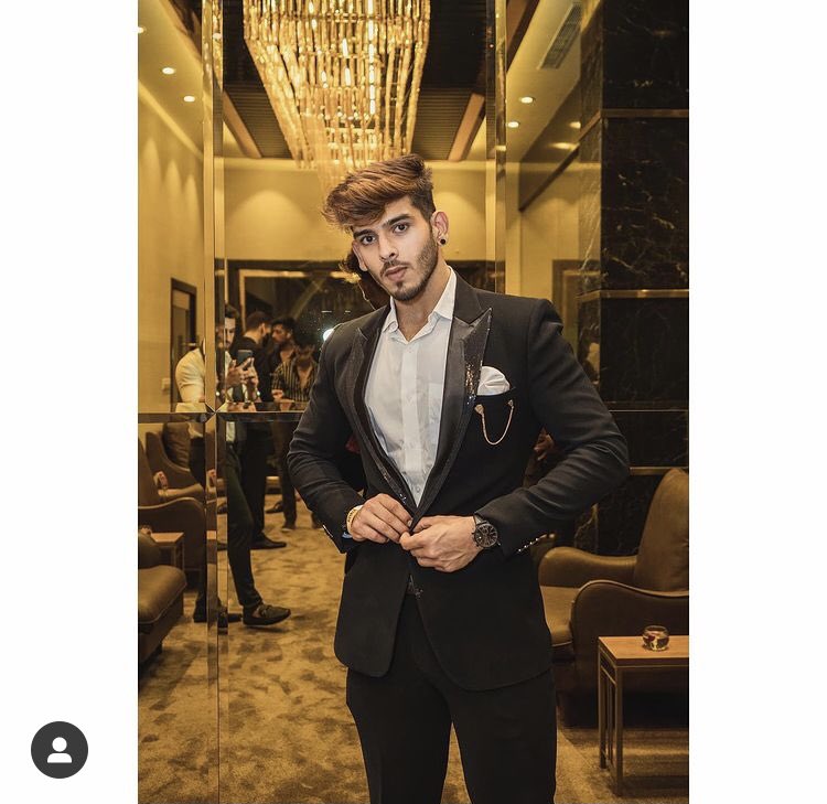 VyorushiF's tweet photo. Vyomesh koul is king of heart ❤️ #kingofheart https://t.co/IYXpuyHnEz