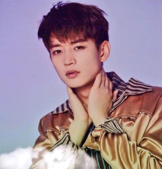 ItschoiShinelee's tweet photo. I nominate #Minho of @SHINee for #100MostHandsomeMen2021 #TBworld2021

#MINHO #최민호 #민호 #SHINee #샤이니 https://t.co/AMZ77OUg0L