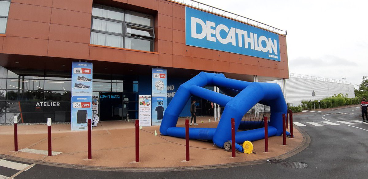ASTGC60's tweet photo. Partenariat avec @Decathlon de Beauvais 
Objectif TOUS AU GOLF DES TEMPLIERS 
un grand merci @CDGolf60 pour le prêt de la structure gonflable
Avis à tous, votre golf peut se déplacer pour mettre en place des animations à l extérieur https://t.co/VE1LKJ7hbZ
