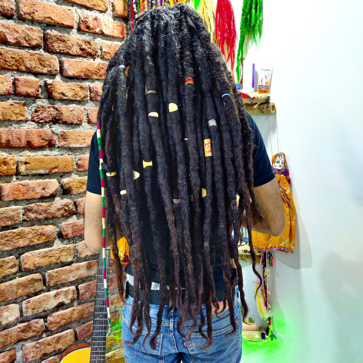 DreadLey_India's tweet photo. Happy weekend gang ๐๏ธ๐ฅ
Full head maintenance ๐
.
#dreadloctician #thickdreads #longhairstyles #longhairmen #longdreadstyles #dreadlockstyles #dreadlocks #longdreads #hairbusiness #vocalforlocal #businessindia #hairstyleideas #dreadlockservices #hairstylesindia #hairstyleideas https://t.co/RSbrnU6rAt