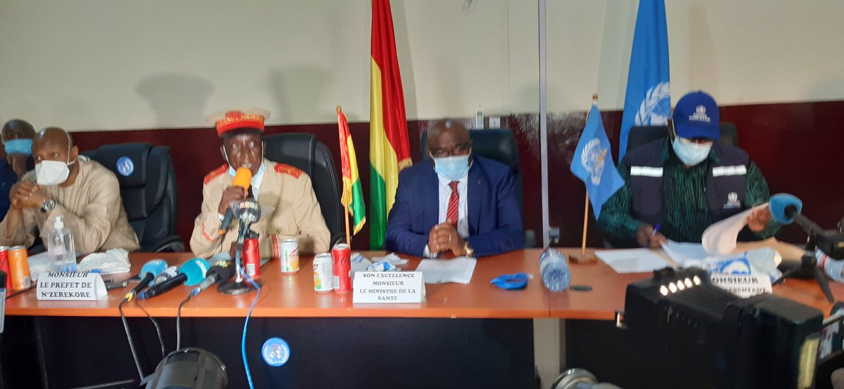 asadio14's tweet photo. Début de la cérémonie de déclaration de la fin de l'épidémie de la #MVE à #NZérékoré.
@OIMGuinee représentée par le Directeur du Sous Bureau, Dr Barry & @CamaraK #Karamoko, Coordinateur d’urgence.
#Ebolaresponse #CERF #PrepLine @GouvGN https://t.co/3sJFseKMU2