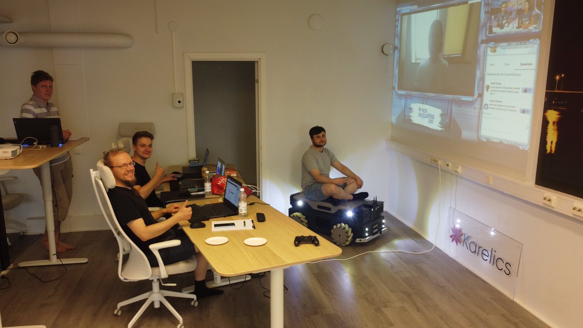JoniPollanen's tweet image. Enjoying ROS Developers day at Karelics #ROSDevDay #Karelics