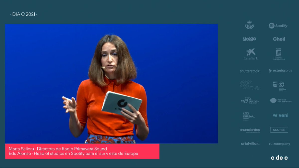 "De los consumidores de audio en 2021, el 53,9% serán oyentes de podcast. Superarán a los oyentes de música" 🎙️

🗣️  <a href="/salicrunette/">Marta Salicrú</a>

#cdec2021 #DiaC2021