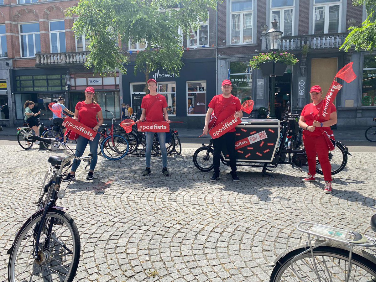 Vandaag in binnenstad #Maastricht team van #posifiets. Doe je mee? Check posifiets.nl  <a href="/uitMaastricht/">Gemeente Maastricht</a>