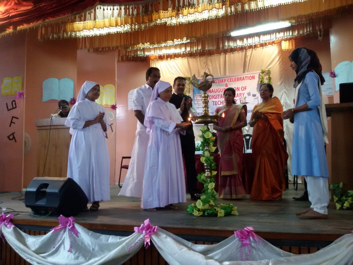 HelpKoha's tweet photo. Reading Day Celebration and Inauguration of Techfocuz Digital Library Software at Morning Star Home Science College, Angamaly.
For Enquiry : 
support@focuzinfotech.com 
09249500540
#reading #nationalreadingday #readingday #focuzinfotech  #hobby  #lovereading #read #book
#digital https://t.co/jj8XCPuzli