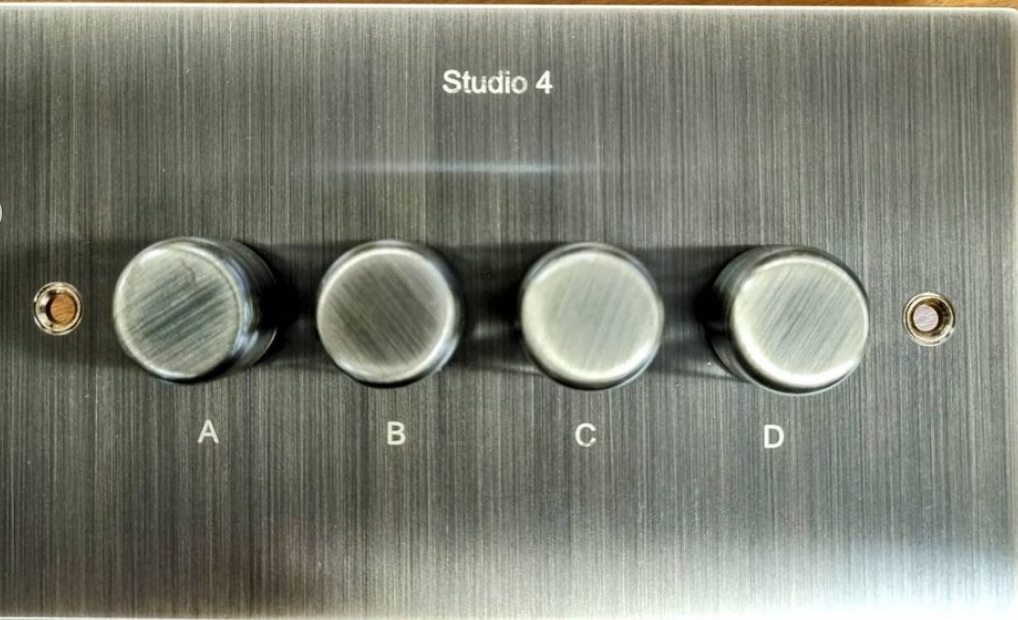 FocusSB's tweet image. Delighted to hear you're pleased with your rotary dimmers from us for simplified control of circuits or scenes Harry @ModeLighting ! #rotarydimmers #lightingcontrols #LEDdimmers #lighting
bit.ly/3iXB7Fh