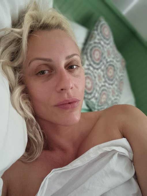 Good morning everybody ☺🌞🌞🌞💖💖👌👌💥💥I'm going to do sports now...Will send you video.. https://t.co/8am<a href="/tag/anal"class="tags"><span>#anal</span></a><a href="/tag/squirting"class="tags"><span>#squirting</span></a><a href="/tag/fisting"class="tags"><span>#fisting</span></a>