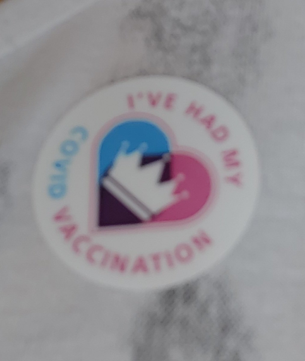 TheNiceLass1980's tweet photo. Second jab complete... got a good gorl sticker as well lol #COVIDVaccination https://t.co/KATb1pLwtt