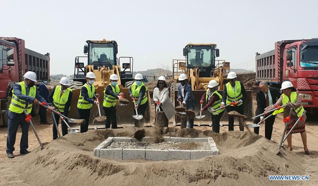DGAfrica_MFA's tweet image. #CCECC launched the construction of the #Modjo dry port expansion project in central #Ethiopia. The project is expected to improve the country’s logistics efficiency and port service level and thus boost its international trade.