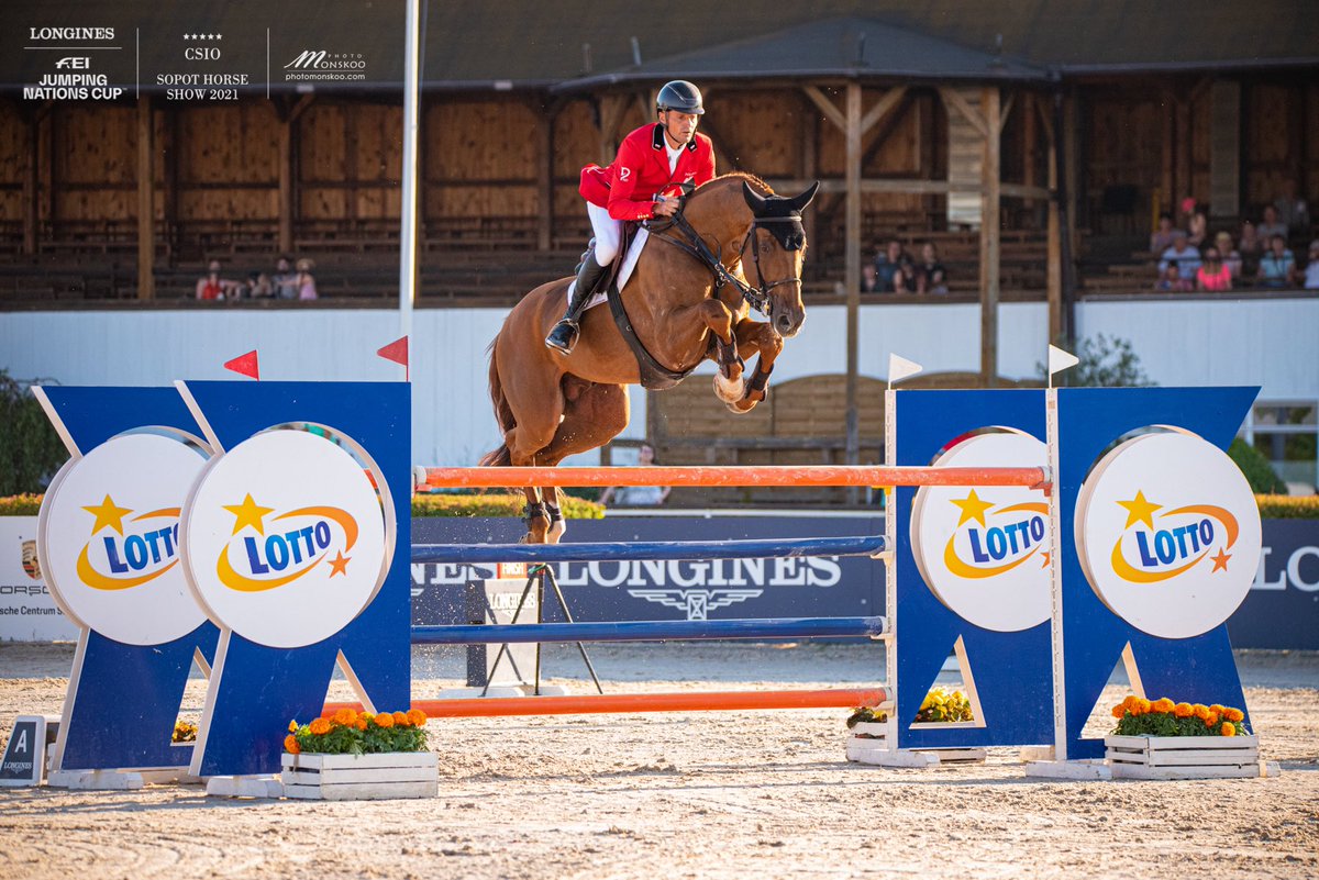 csiosopot1's tweet photo. Andre Thieme z Niemiec zwycięzcą konkursu o Puchar Biotaniqe pod patronatem https://t.co/gR07lwdNNt.  Partnerem 23 edycji CSIO 5*Sopot Horse Show jest @lottosport https://t.co/V3N2K1YpGx