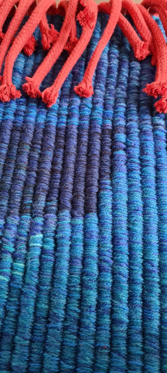 emmajowebster's tweet photo. Getting a tapestry ready for an exhibition! I absolutely love blue and red #blueandredforever #handwoventapestry
#weaversoftwitter
#twittertapestry
#britishtapestrygroup https://t.co/pt6Va3HGCe