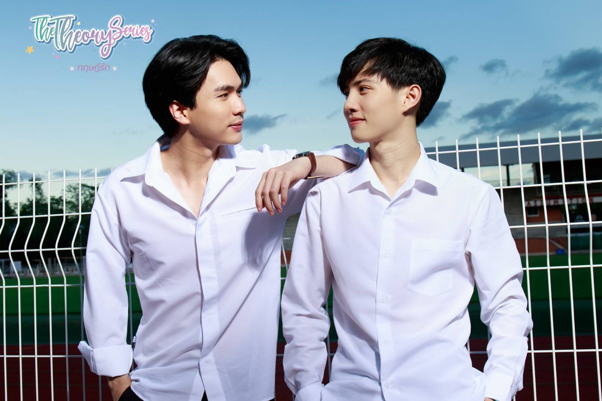 dora89089's tweet photo. รูปคือดีไม่ไหวพี่รหัสคือหล่อมากกกกส่วนน้องคนโปรดนั้นก็น่ารักไม่เเพ้กันเเต่โดยรวมกลิ่นเเฟ...นนิเเรงมากกกออร่าพุ่งกระจาย🦊🍑
#thetheoryseries 
#โดมเบ้นซ์ #domebenz 
#BENZALERT #ddome https://t.co/JlXhzCMQ4z