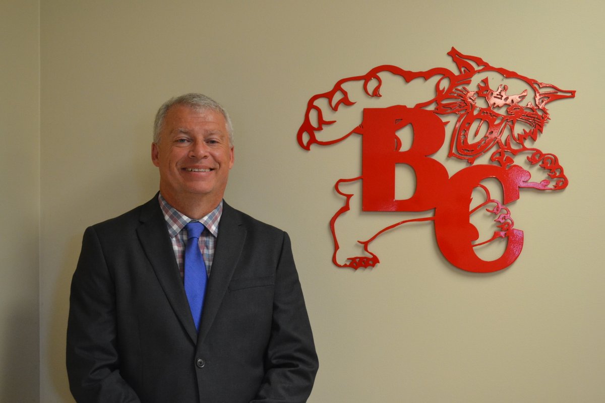 New Superintendent announced!!
Bath County would like to welcome Mr. Steven Evans to the Bath County family.  The official meet and greet will be held Thursday, July 15, from 4:30-6:30 p.m. at Bath County High School.