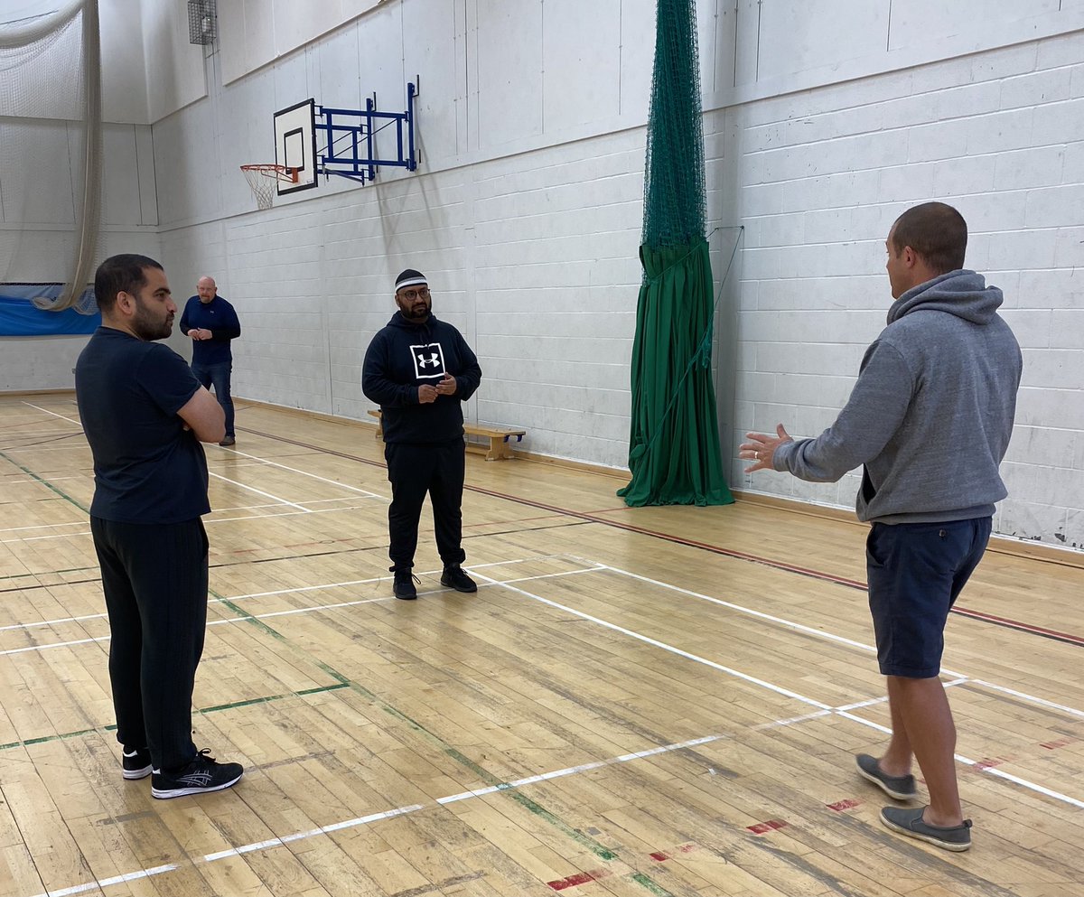 TheChalkHills's tweet photo. It has been fantastic to undertake some excellent practical positive handling training at TCHA for Chalk and Stockwood senior and pastoral staff. Thanks to Alex from Dynamis for his excellent teaching and knowledge. #proudexecutiveprincipal #collaboration #trainingwithpurpose https://t.co/MmAcUUsnWt