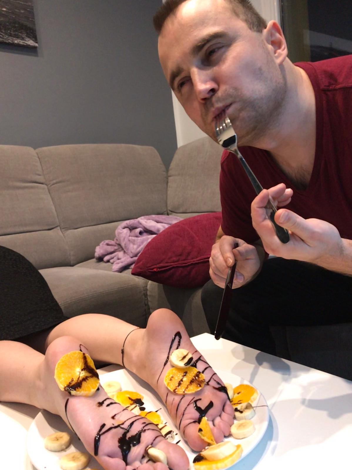 Foot Food Xxx - TW Pornstars - 1 pic. Czech Soles. Twitter. Foot porn or Food porn? :D.  11:52 AM - 19 Jun 2021