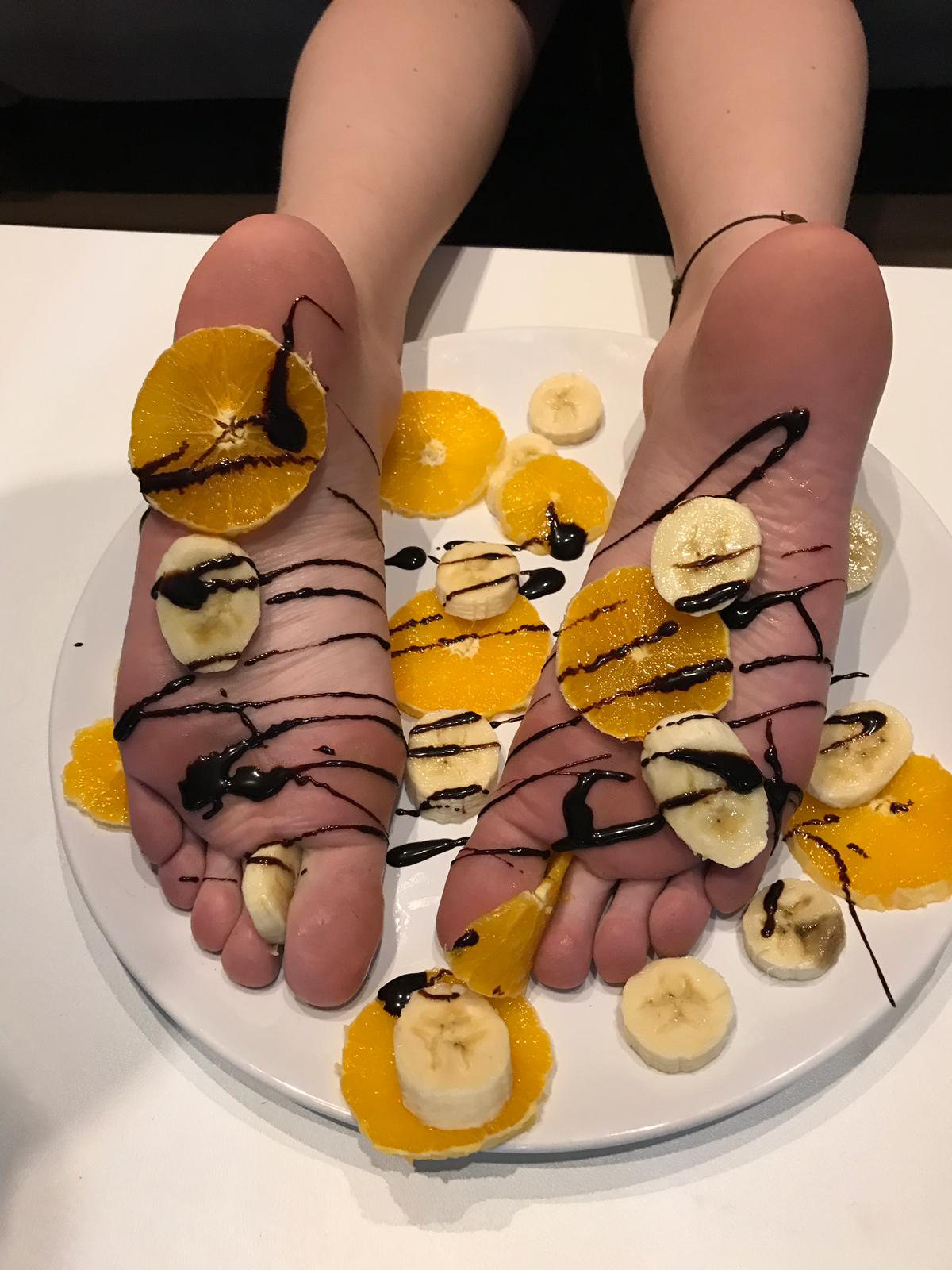 Foot Food Xxx - TW Pornstars - 3 pic. Czech Soles. Twitter. Foot porn or Food porn? :D.  11:52 AM - 19 Jun 2021